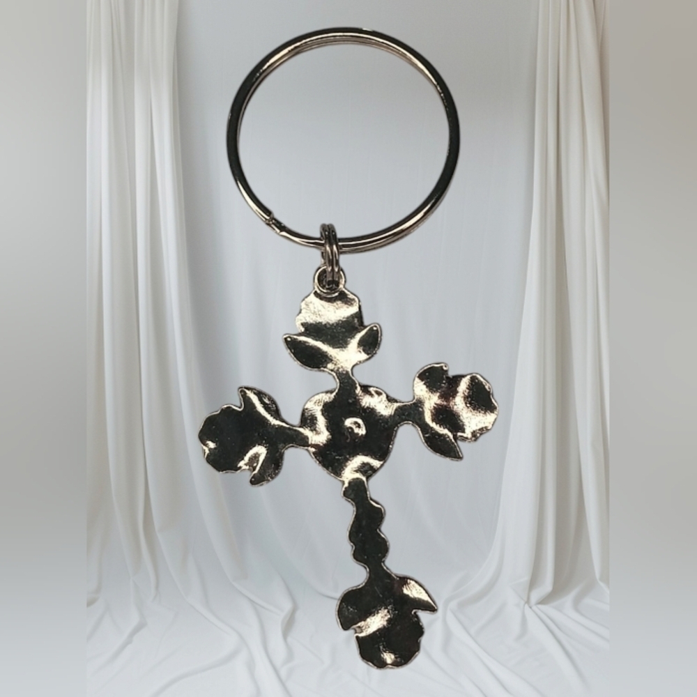 Silver Tone Cross Heart Charm Keychain Bag - Picture 3 of 5
